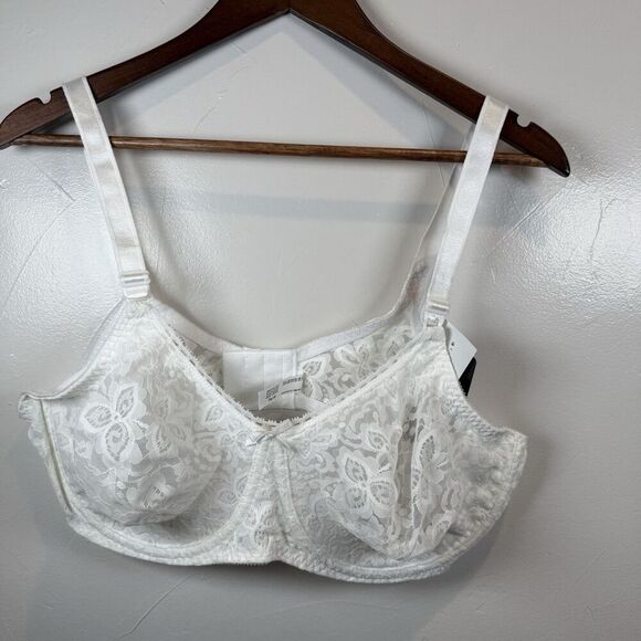 Bali Stretch Lace Underwire Bra Size 42C White NWT Sexy - Picture 1 of 16